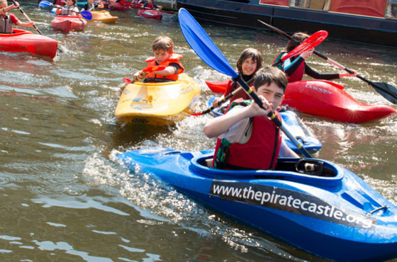 Youth Clubs & Youth Activities Youth Clubs & Youth Activities